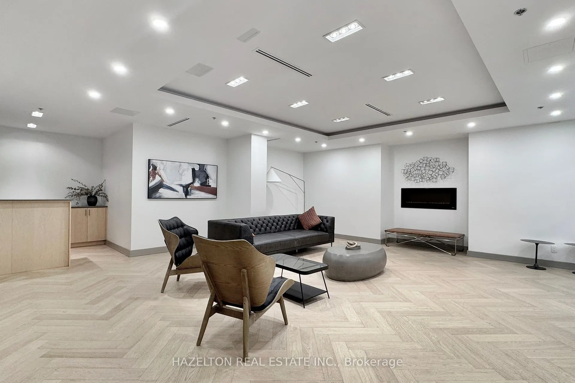 Photo 25 of Unit 421, 38 Howard Park Avenue, Toronto, Roncesvalles — HOMEH