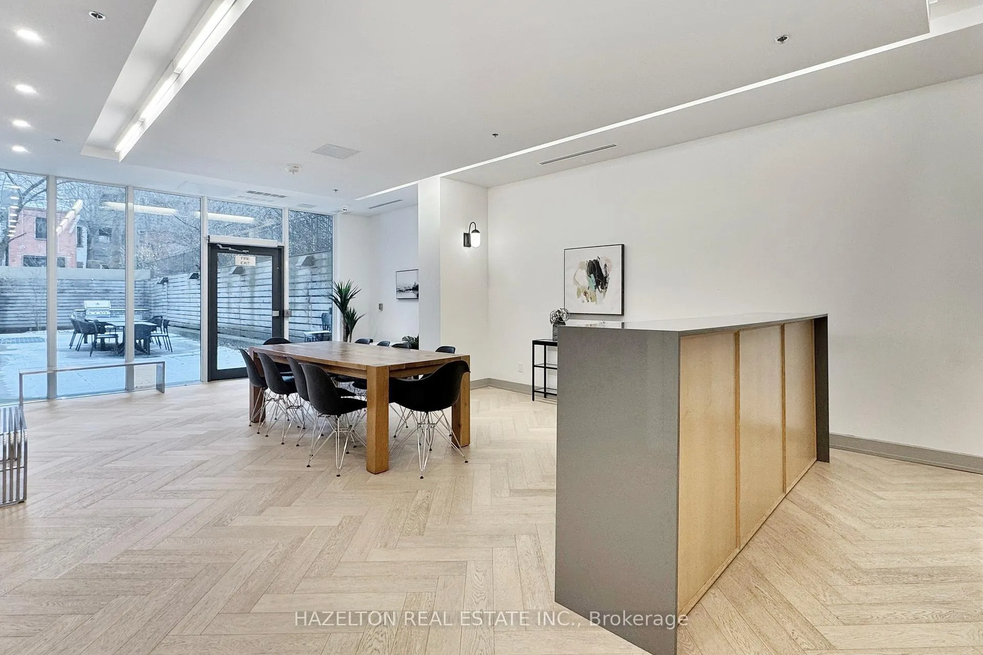 Photo 26 of Unit 421, 38 Howard Park Avenue, Toronto, Roncesvalles — HOMEH