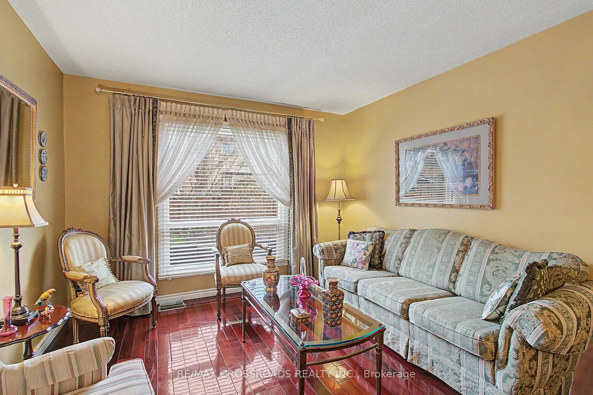 Photo 6 of 49 Mercer Crescent, Markham, Raymerville — HOMEH