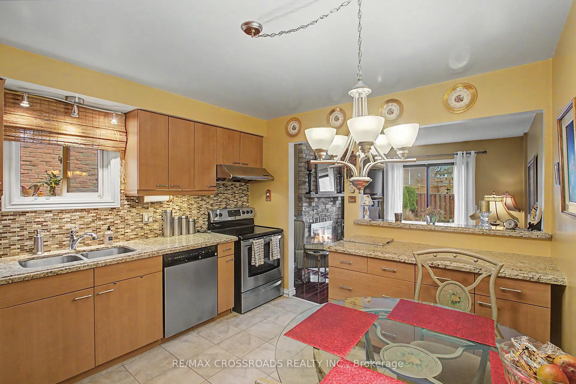 Photo 15 of 49 Mercer Crescent, Markham, Raymerville — HOMEH
