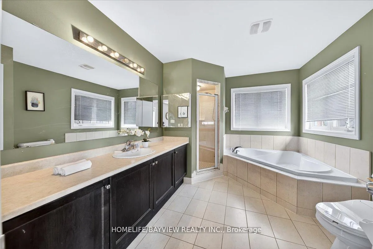 Photo 19 of 27 Donzi Lane, Vaughan, Patterson — HOMEH