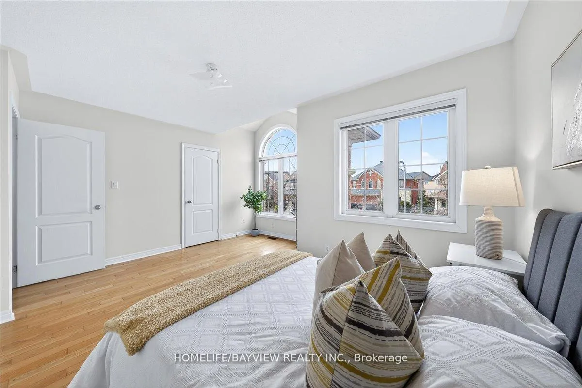 Photo 22 of 27 Donzi Lane, Vaughan, Patterson — HOMEH