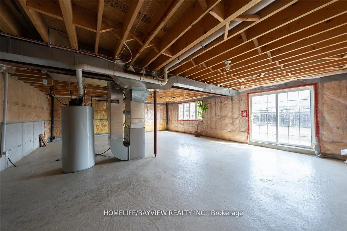 Photo 25 of 27 Donzi Lane, Vaughan, Patterson — HOMEH