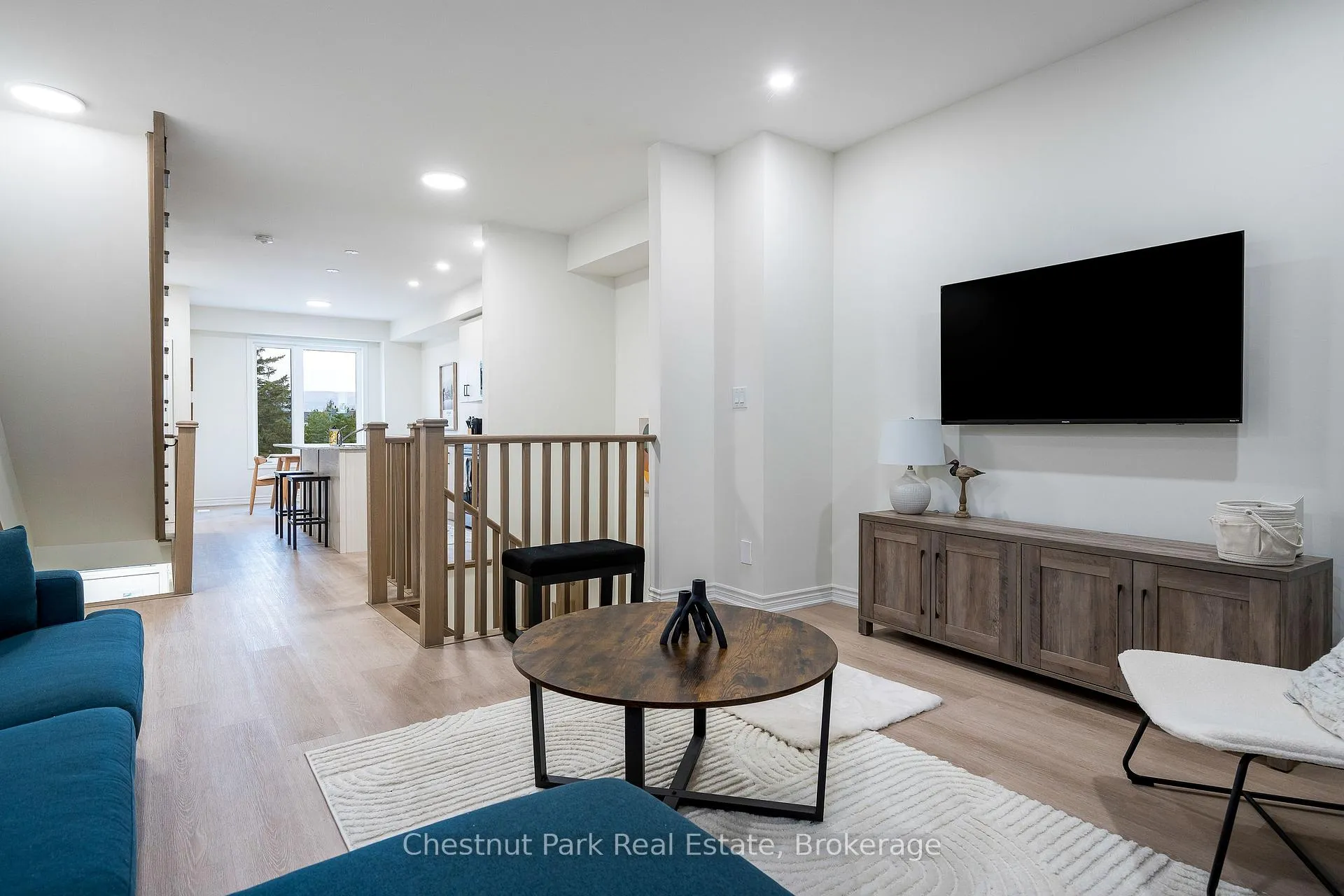Photo 2 of Unit 3, 35 Dawson Drive, Collingwood — HOMEH