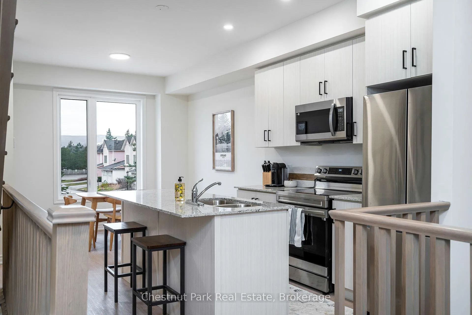 Photo 4 of Unit 3, 35 Dawson Drive, Collingwood — HOMEH