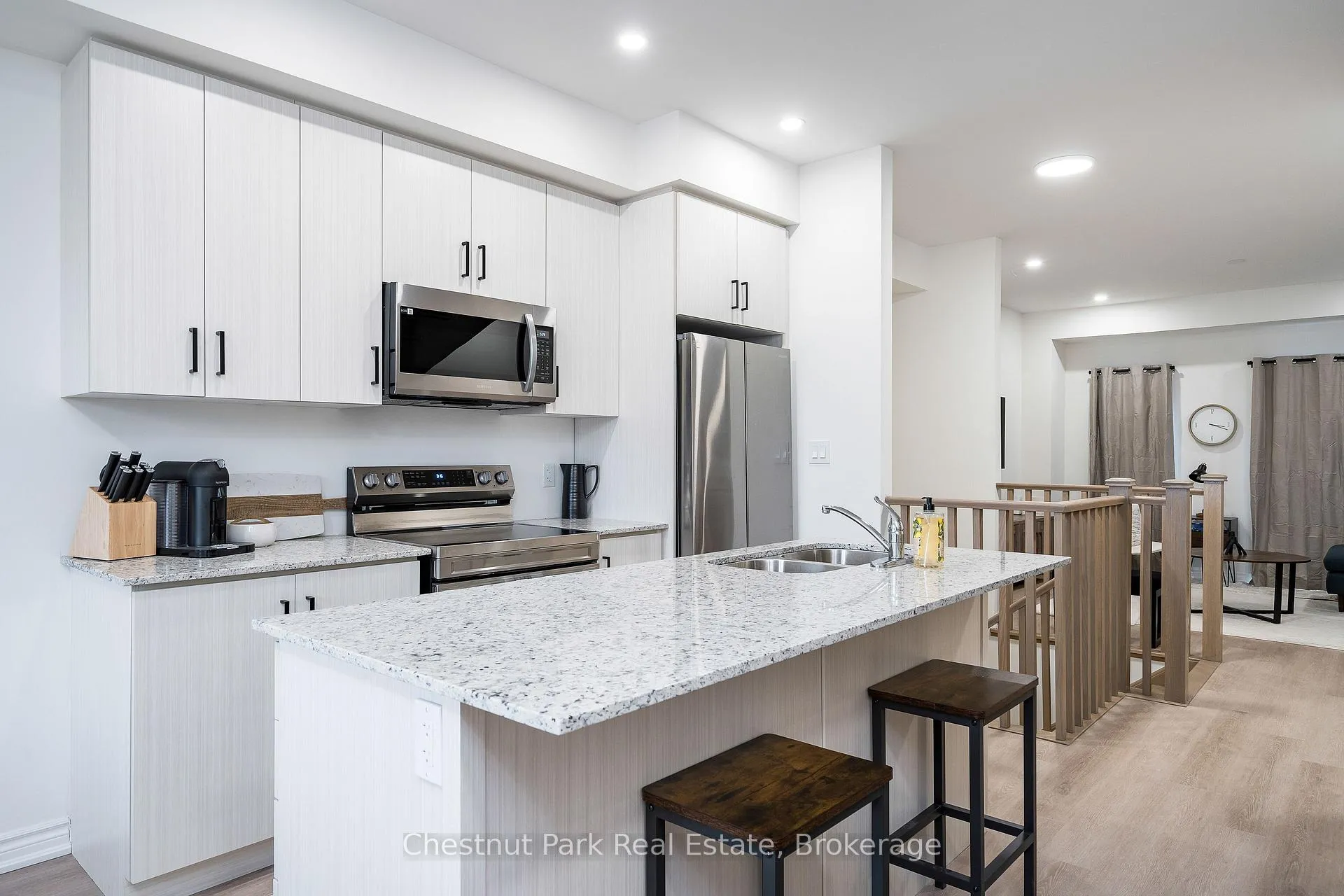 Photo 7 of Unit 3, 35 Dawson Drive, Collingwood — HOMEH