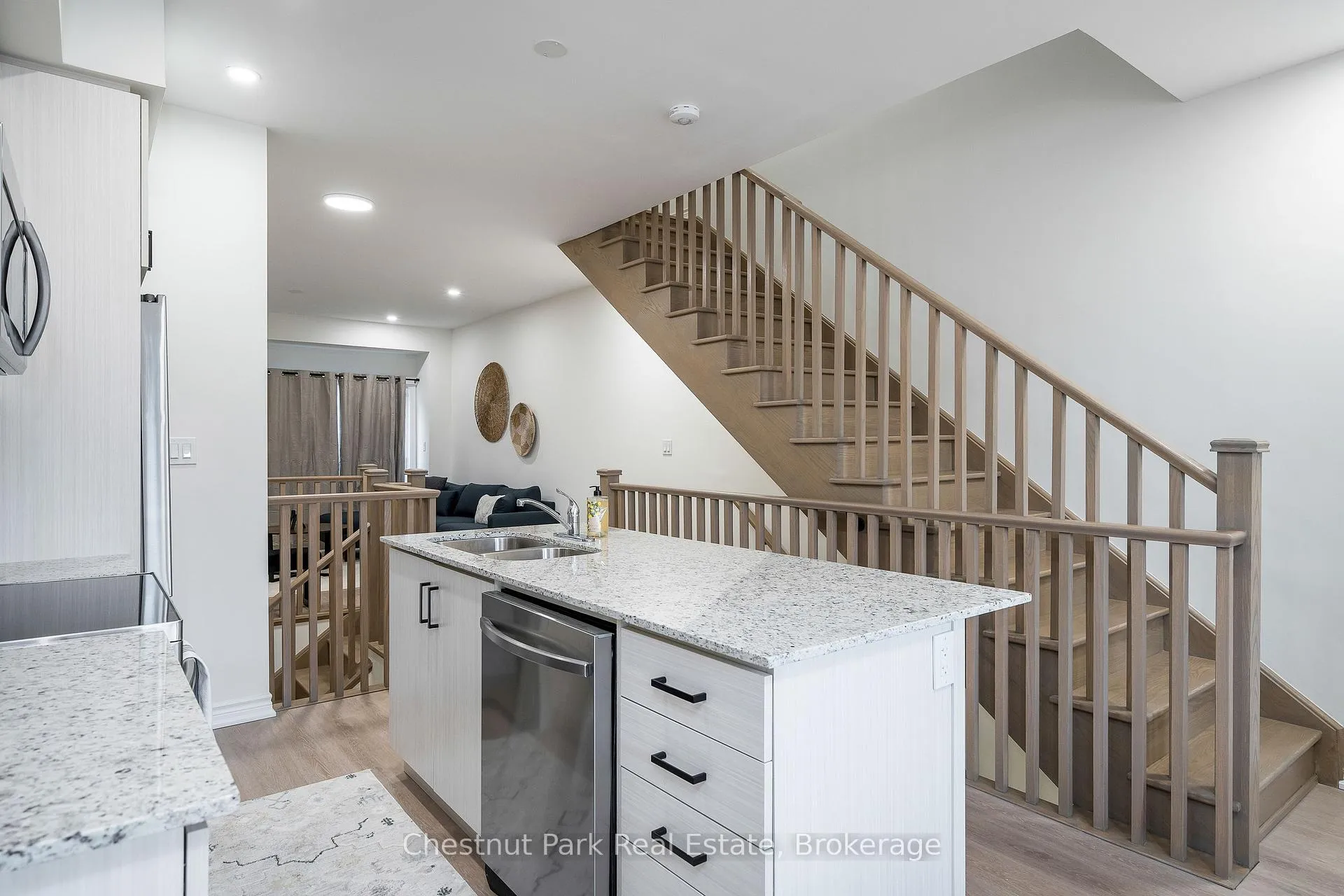 Photo 12 of Unit 3, 35 Dawson Drive, Collingwood — HOMEH