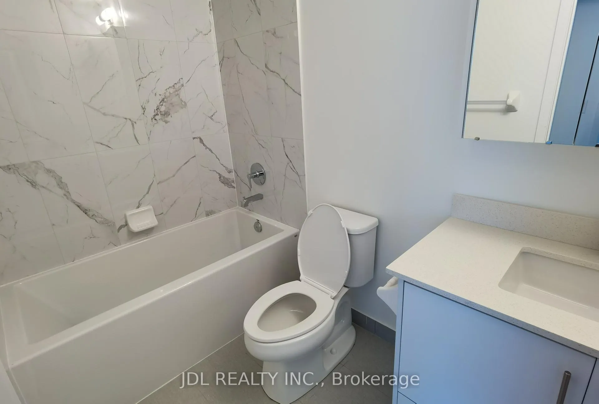 Photo 9 of Unit 1510, 75 Oneida Crescent, Richmond Hill, Langstaff — HOMEH