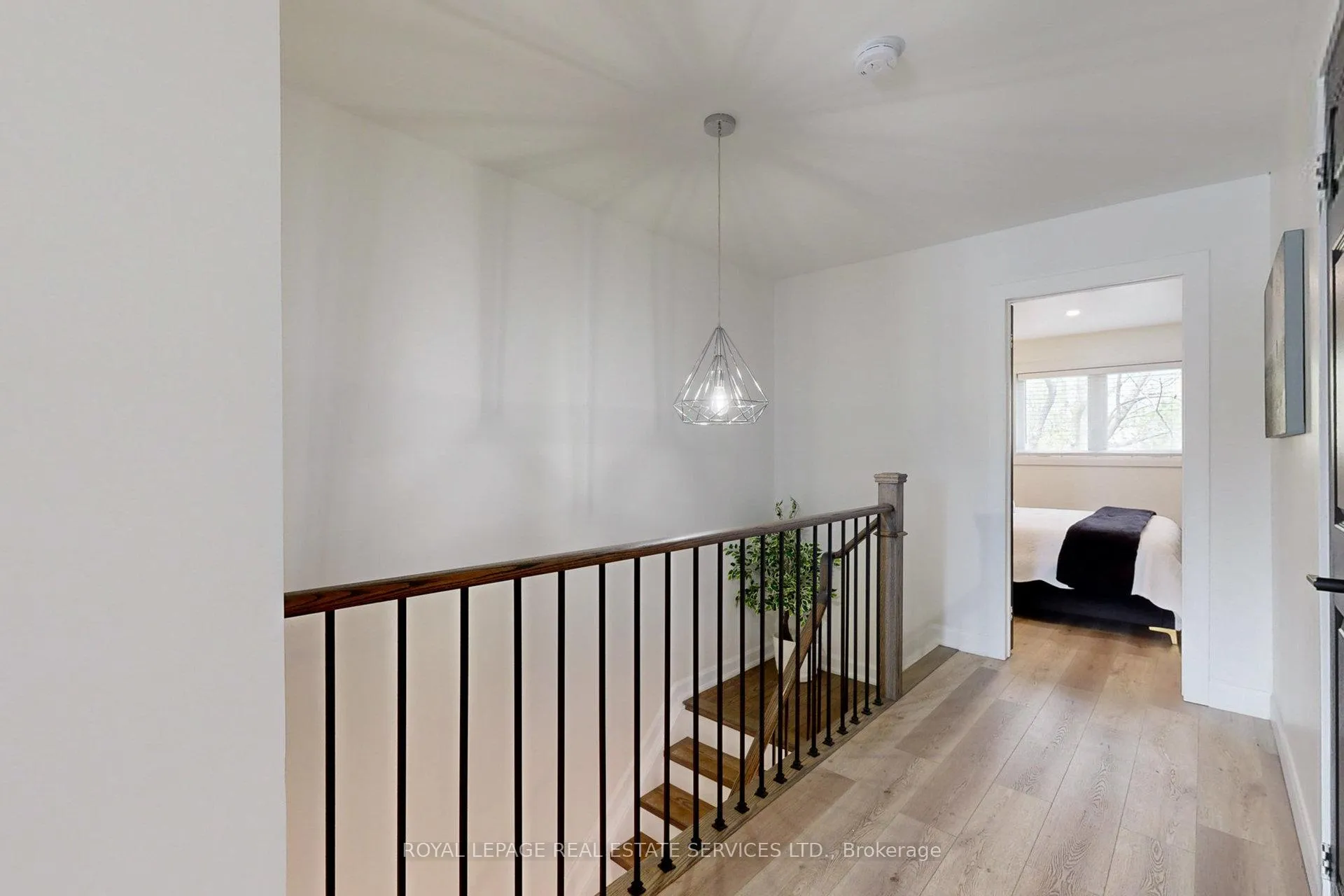 Photo 22 of Unit 20, 2001 Atkinson Drive, Burlington, Rose — HOMEH