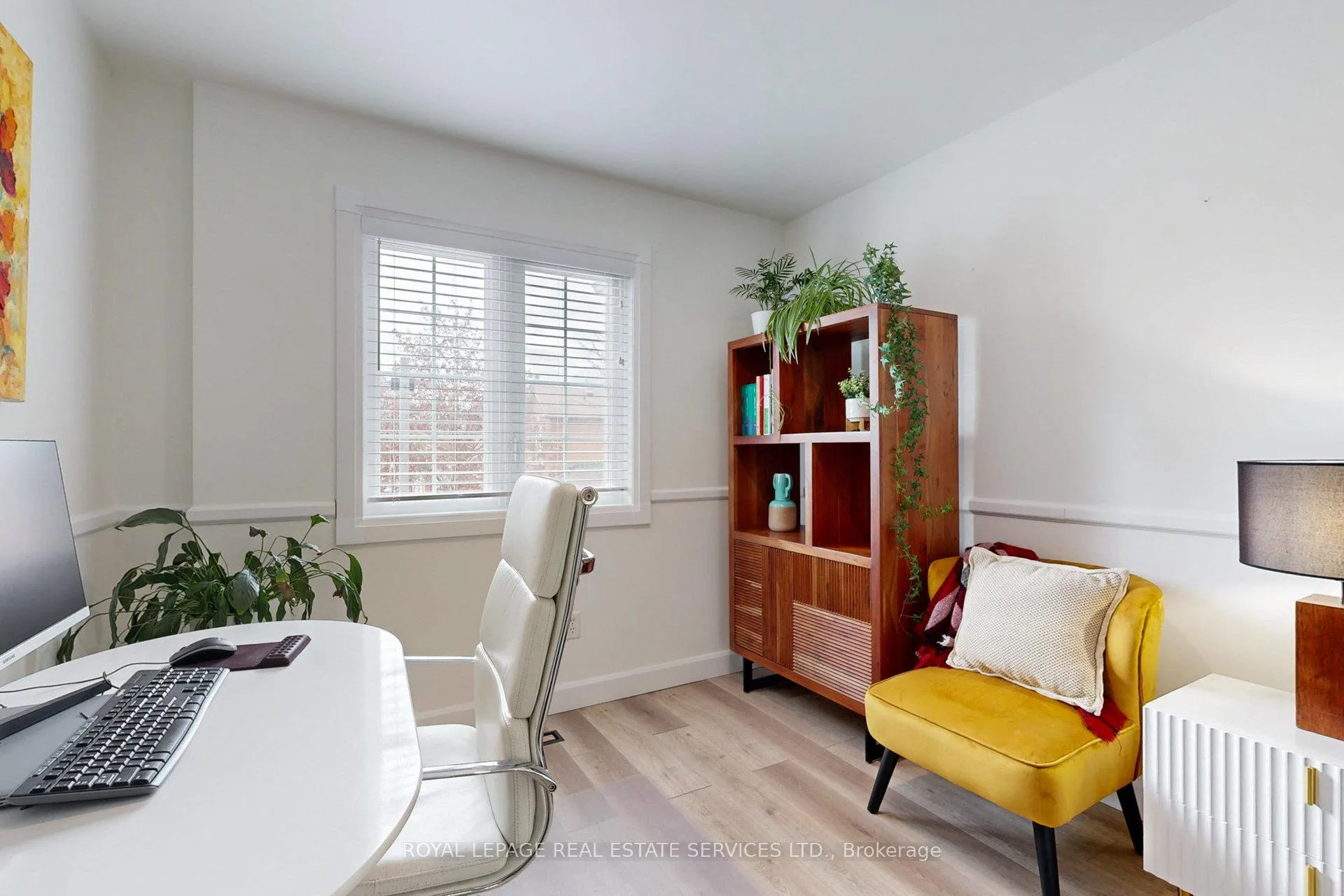 Photo 23 of Unit 20, 2001 Atkinson Drive, Burlington, Rose — HOMEH