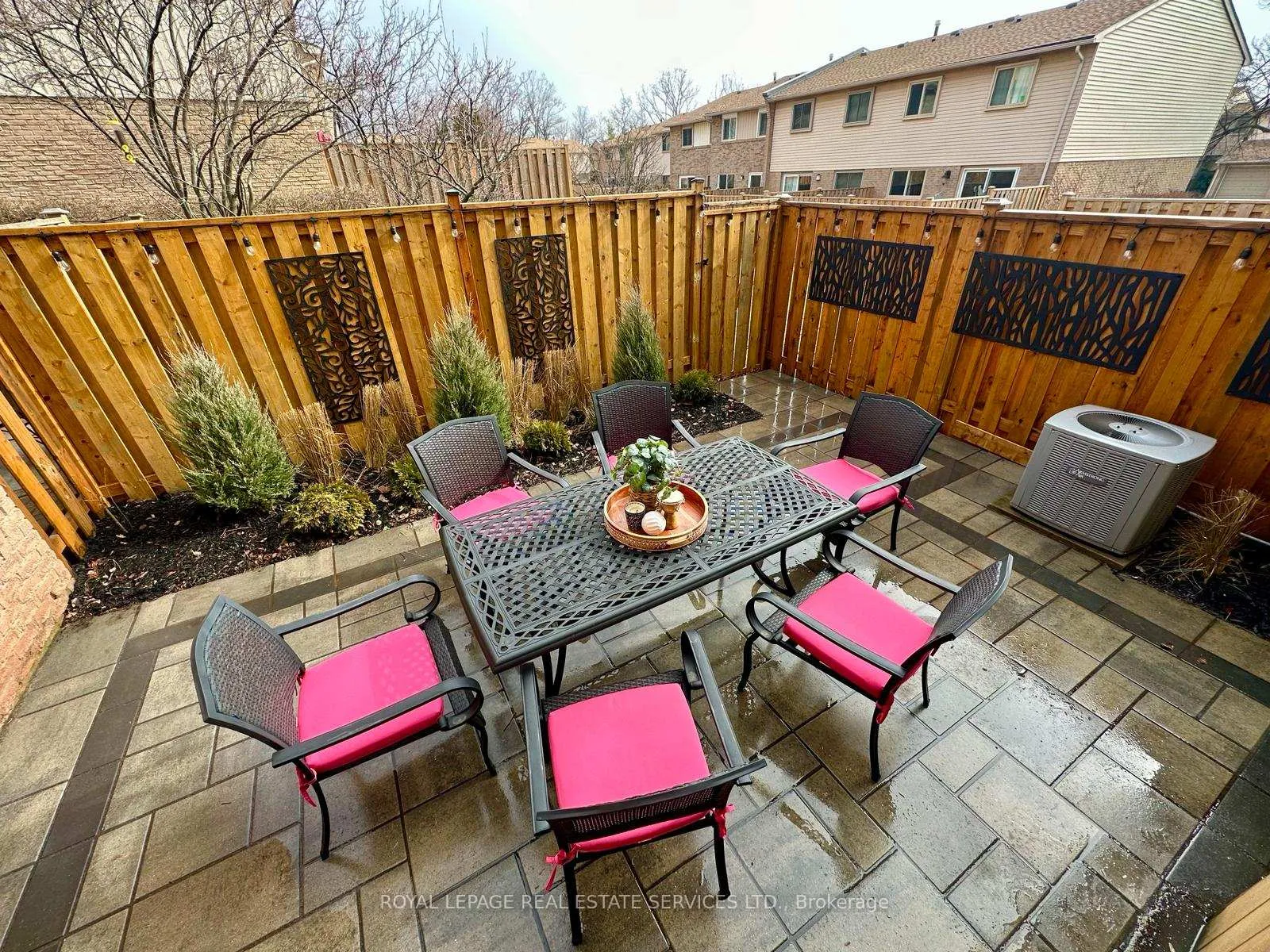 Photo 20 of Unit 97, 1542 Lancaster Drive, Oakville, Falgarwood — HOMEH