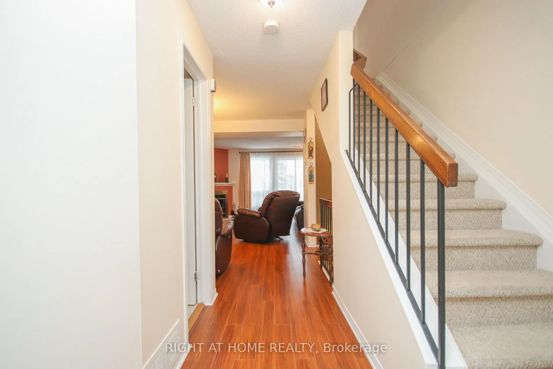 Photo 20 of 5986 Red Willow Drive, Ottawa, Chapel Hill — HOMEH