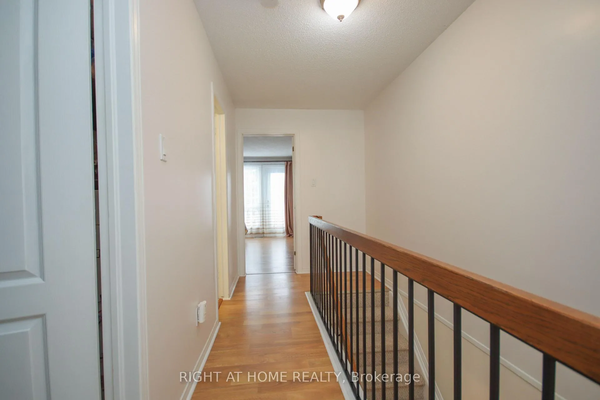 Photo 31 of 5986 Red Willow Drive, Ottawa, Chapel Hill — HOMEH