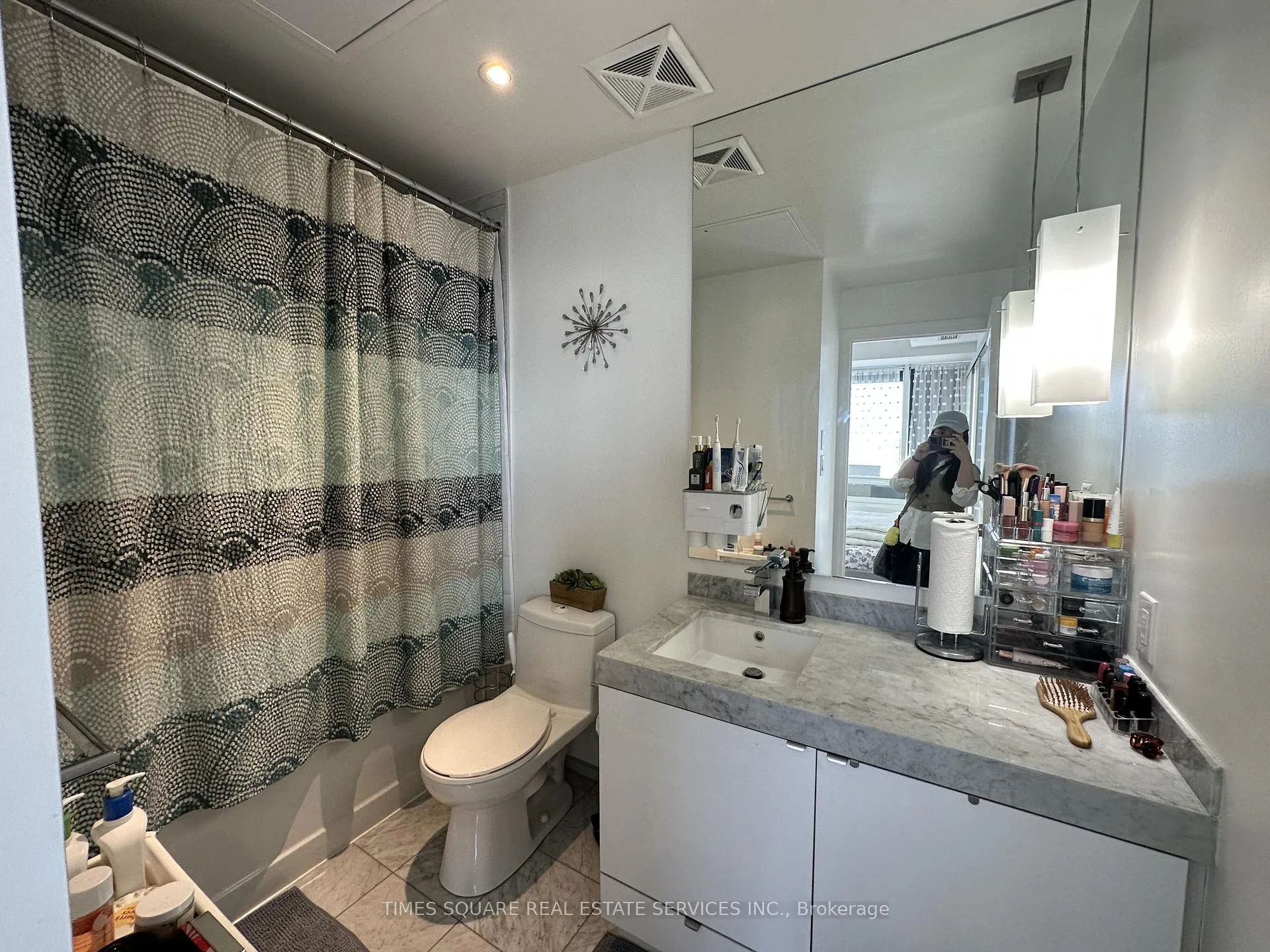 Photo 6 of Unit 4511, 8 The Esplanade, Toronto, Waterfront Communities — HOMEH