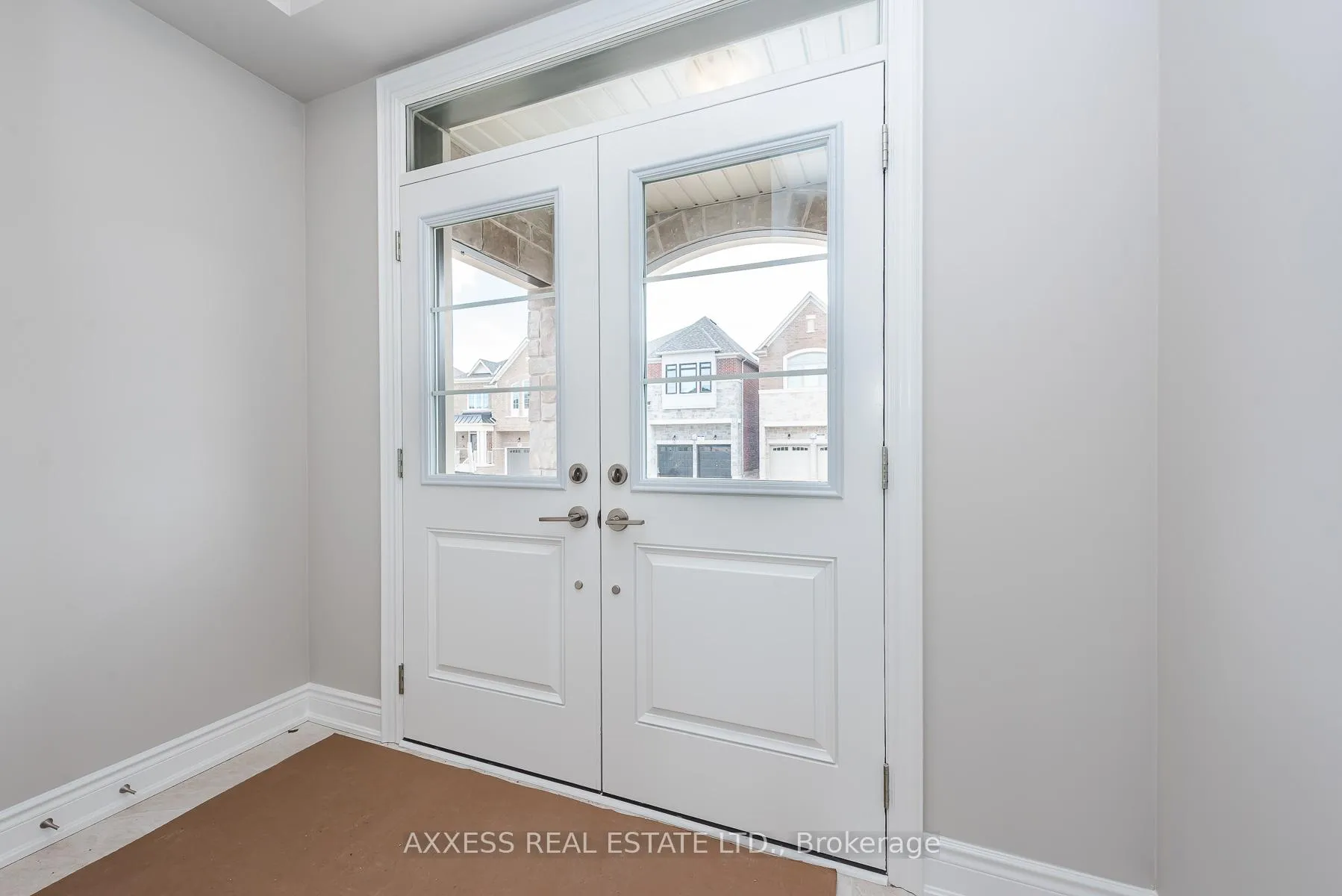 Photo 7 of 11 Misted Breeze Street, Brampton, Bram West — HOMEH