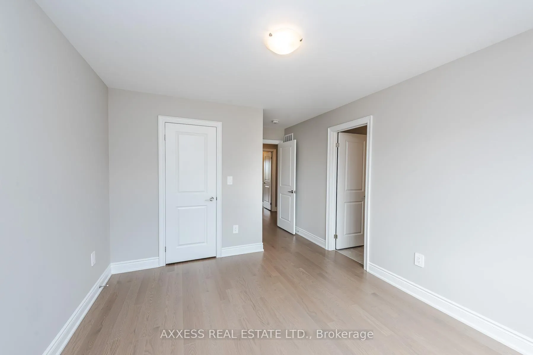 Photo 16 of 11 Misted Breeze Street, Brampton, Bram West — HOMEH