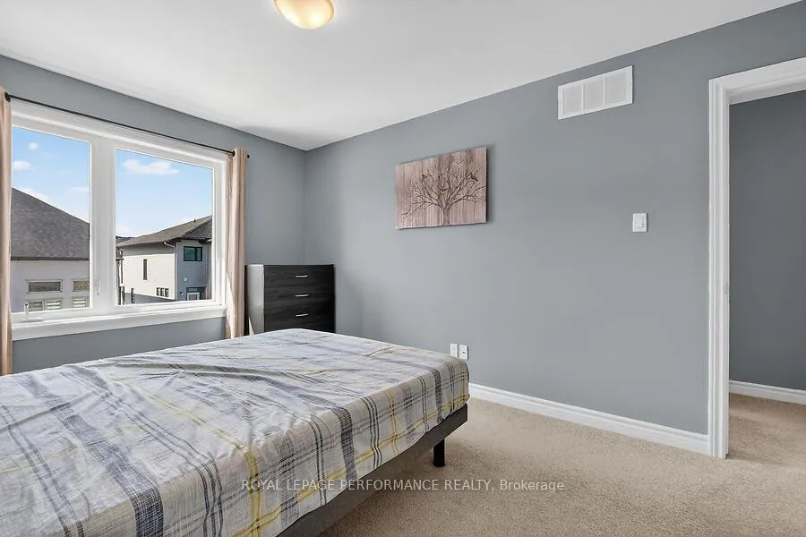Photo 23 of 790 Cairn Cres E, Ottawa, Mer Bleue/Bradley Estates/Anderson Park — HOMEH