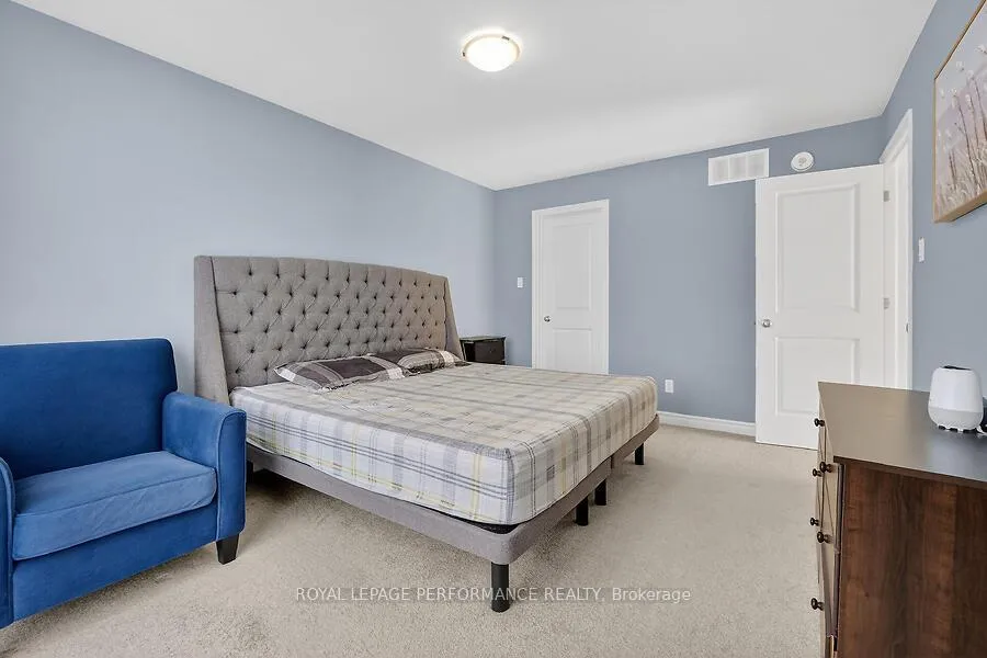 Photo 25 of 790 Cairn Cres E, Ottawa, Mer Bleue/Bradley Estates/Anderson Park — HOMEH