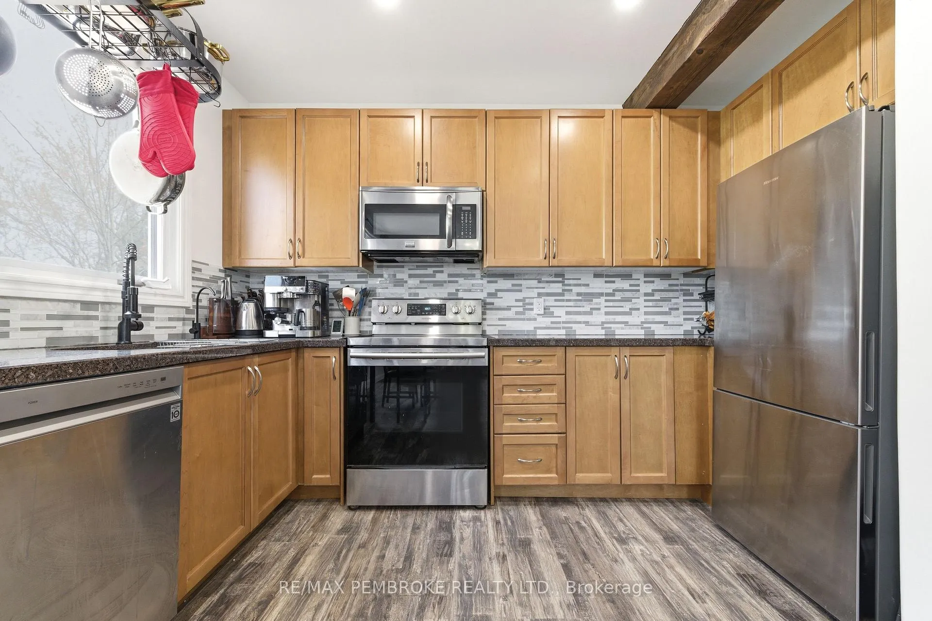 Photo 8 of 15 Alder Crescent, Deep River — HOMEH