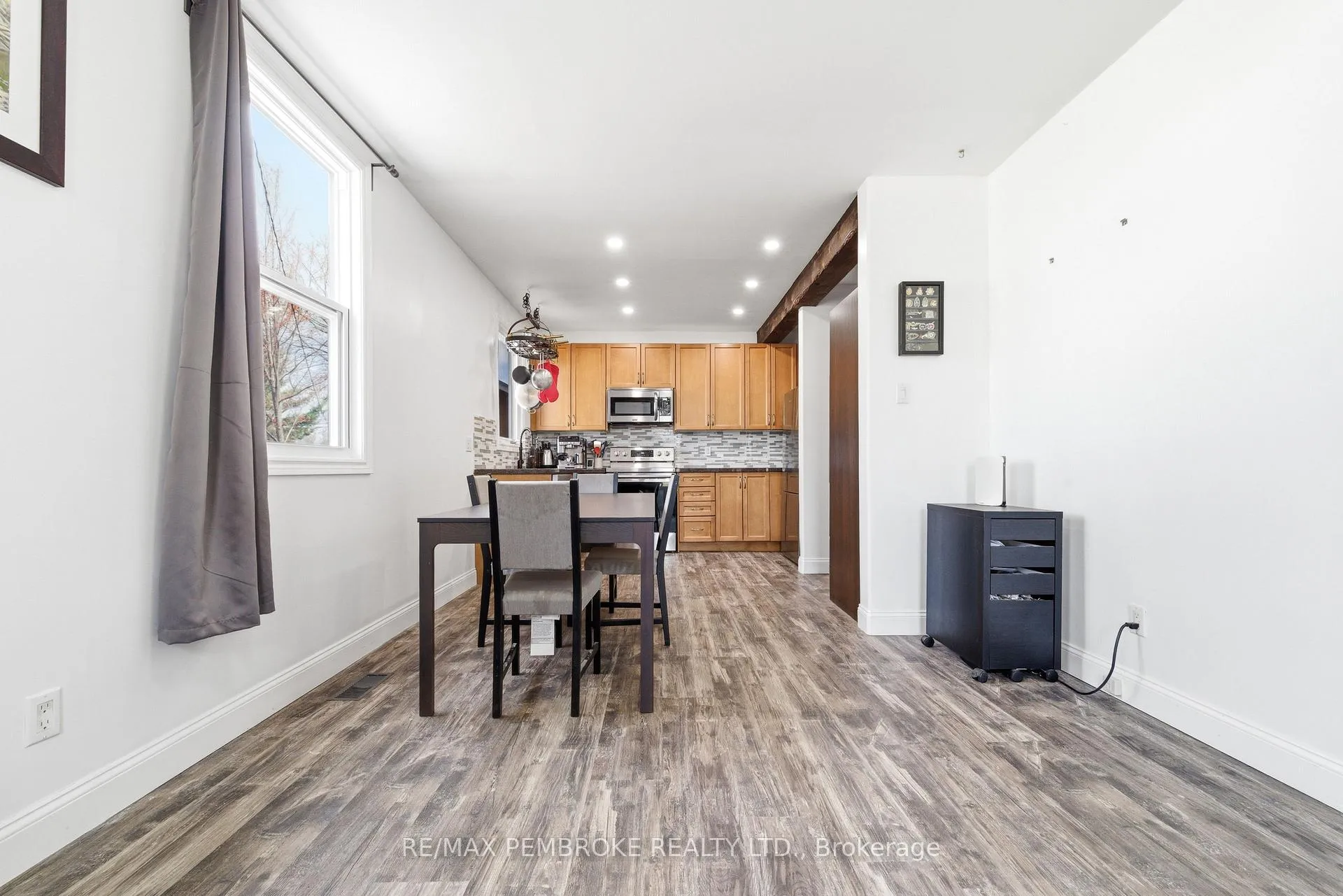 Photo 13 of 15 Alder Crescent, Deep River — HOMEH