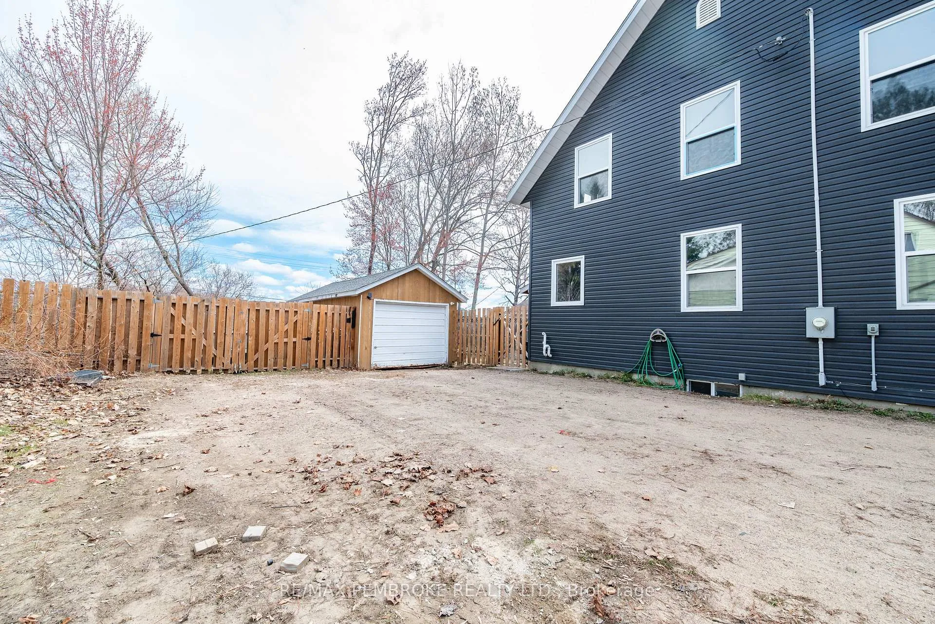 Photo 40 of 15 Alder Crescent, Deep River — HOMEH