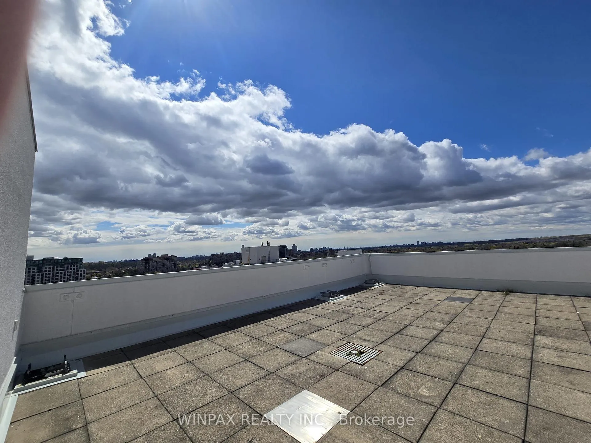 Photo 4 of Unit 1202, 20 Harding Boulevard, Richmond Hill, North Richvale — HOMEH