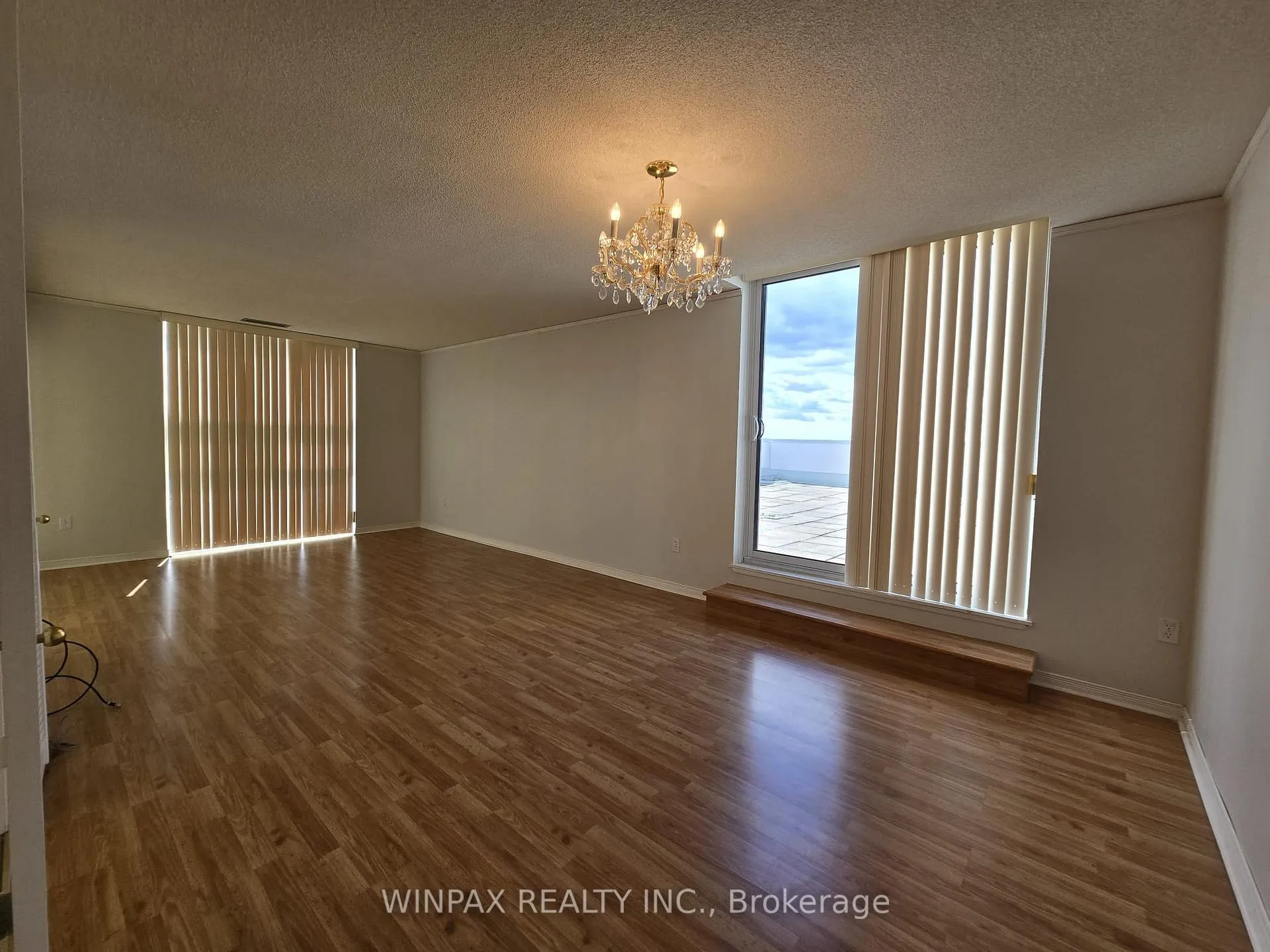 Photo 36 of Unit 1202, 20 Harding Boulevard, Richmond Hill, North Richvale — HOMEH