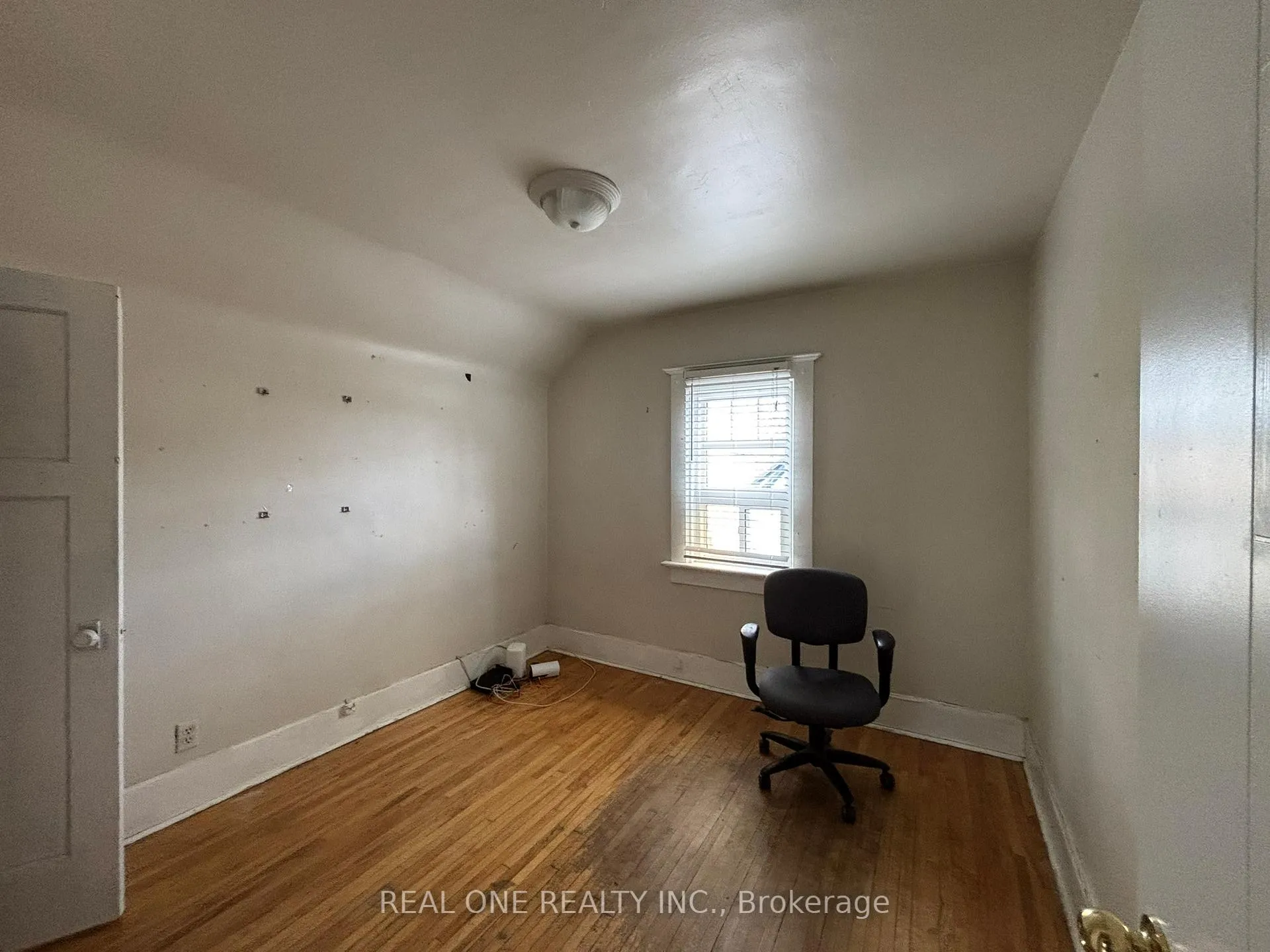 Photo 15 of 93 Peppler Street, Waterloo, Beechwood/University — HOMEH