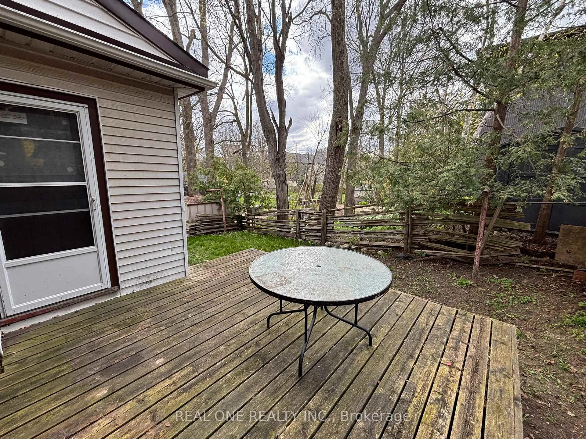 Photo 20 of 93 Peppler Street, Waterloo, Beechwood/University — HOMEH
