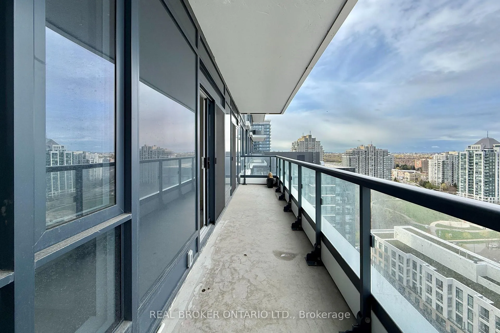 Photo 12 of Unit 1801, 7950 Bathurst Street, Vaughan, Beverley Glen — HOMEH