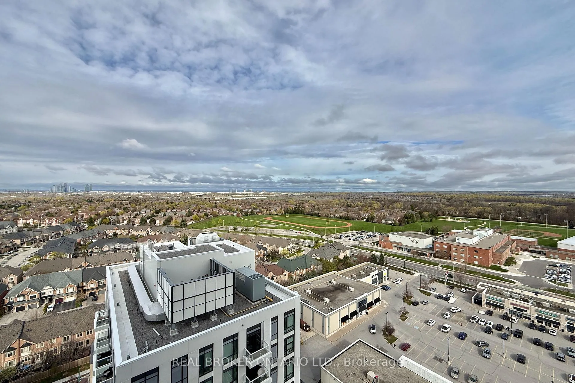 Photo 15 of Unit 1801, 7950 Bathurst Street, Vaughan, Beverley Glen — HOMEH