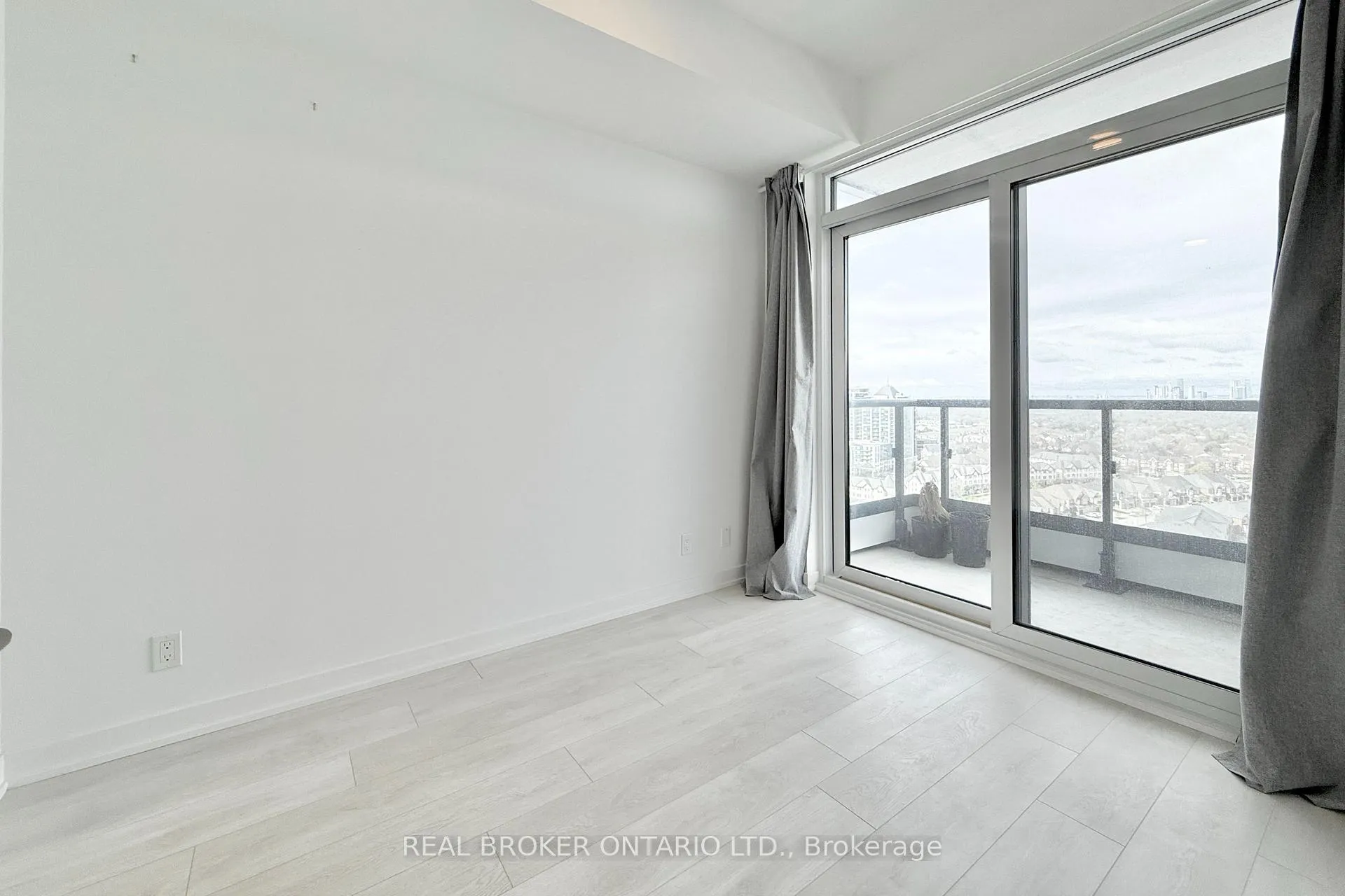 Photo 20 of Unit 1801, 7950 Bathurst Street, Vaughan, Beverley Glen — HOMEH