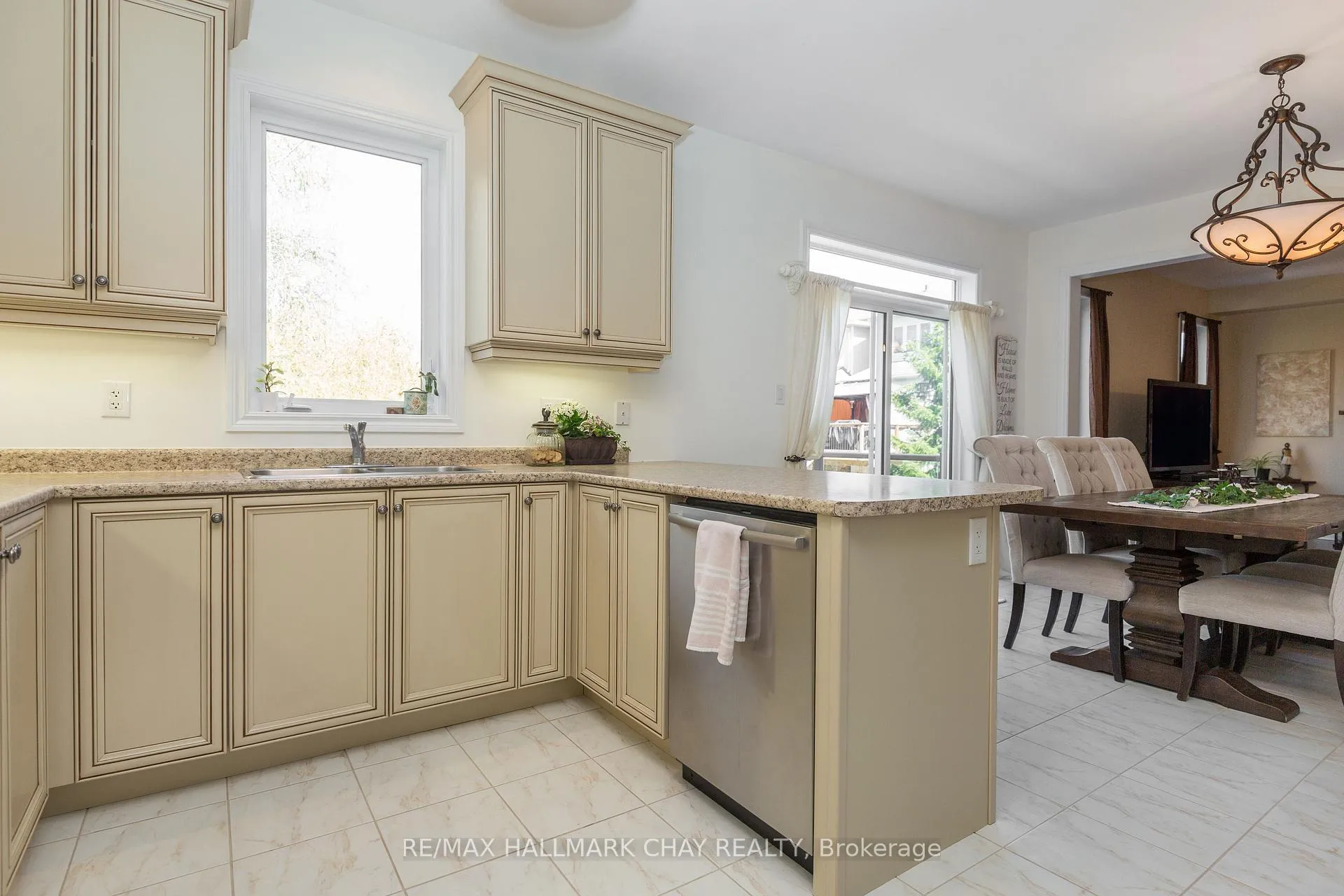 Photo 19 of 118 Mount Crescent, Essa, Angus — HOMEH