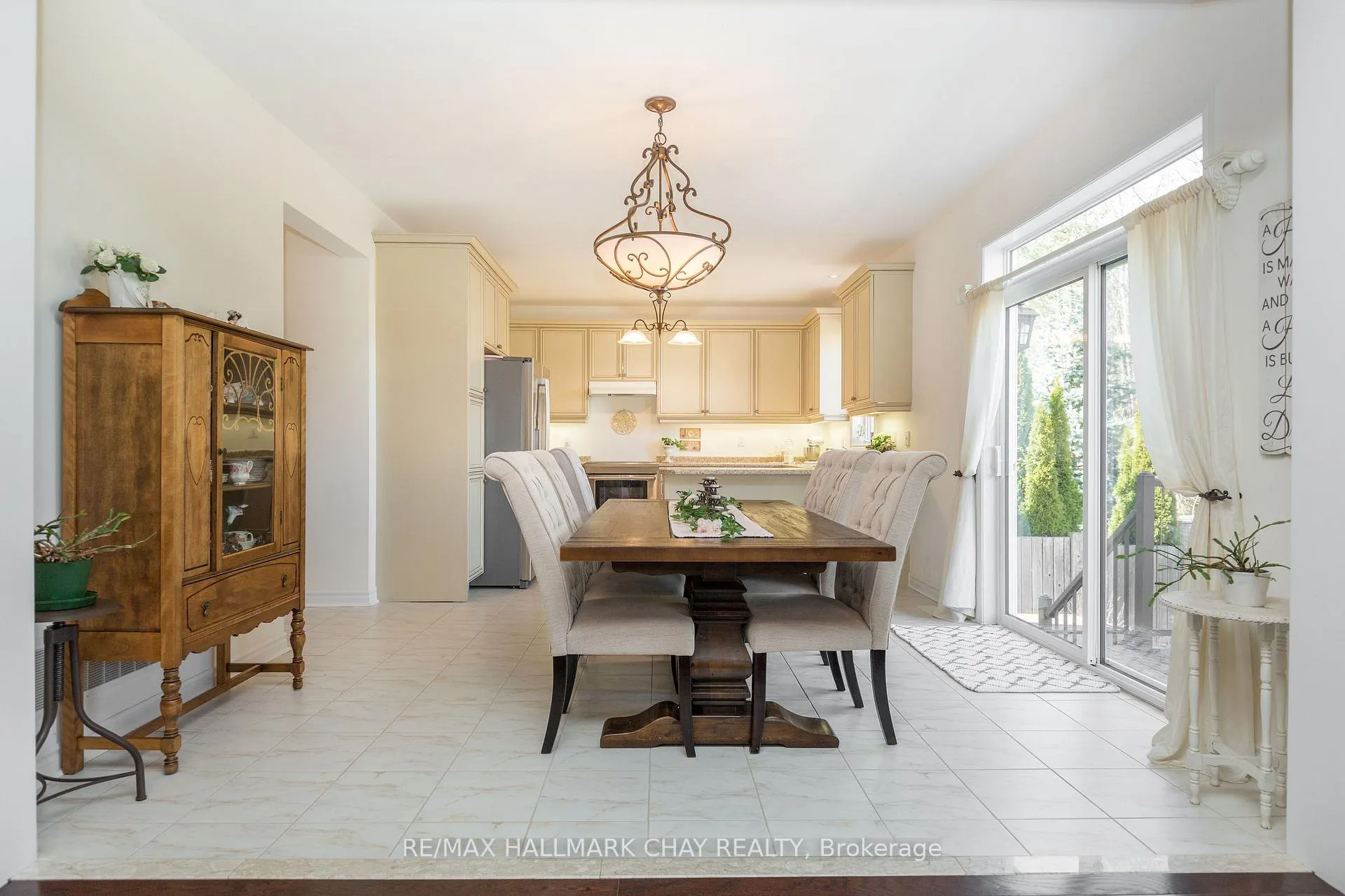 Photo 21 of 118 Mount Crescent, Essa, Angus — HOMEH