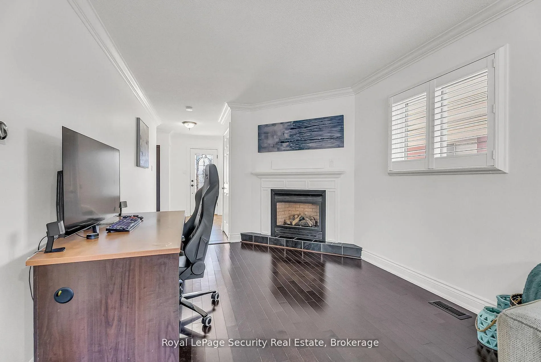 Photo 8 of 1197 Beaver Valley Crescent, Oshawa, Northglen — HOMEH