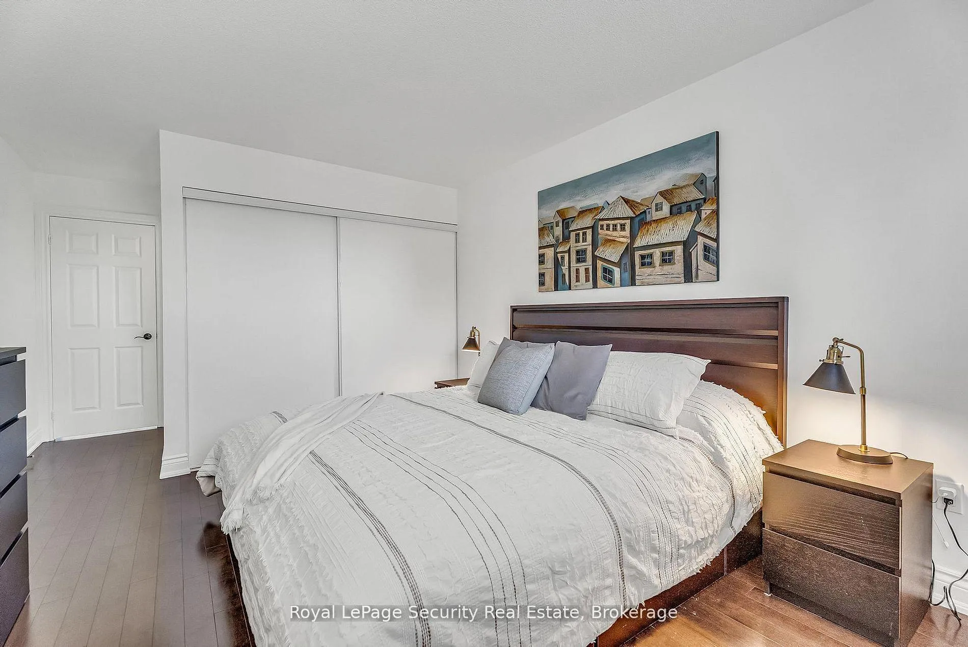 Photo 17 of 1197 Beaver Valley Crescent, Oshawa, Northglen — HOMEH