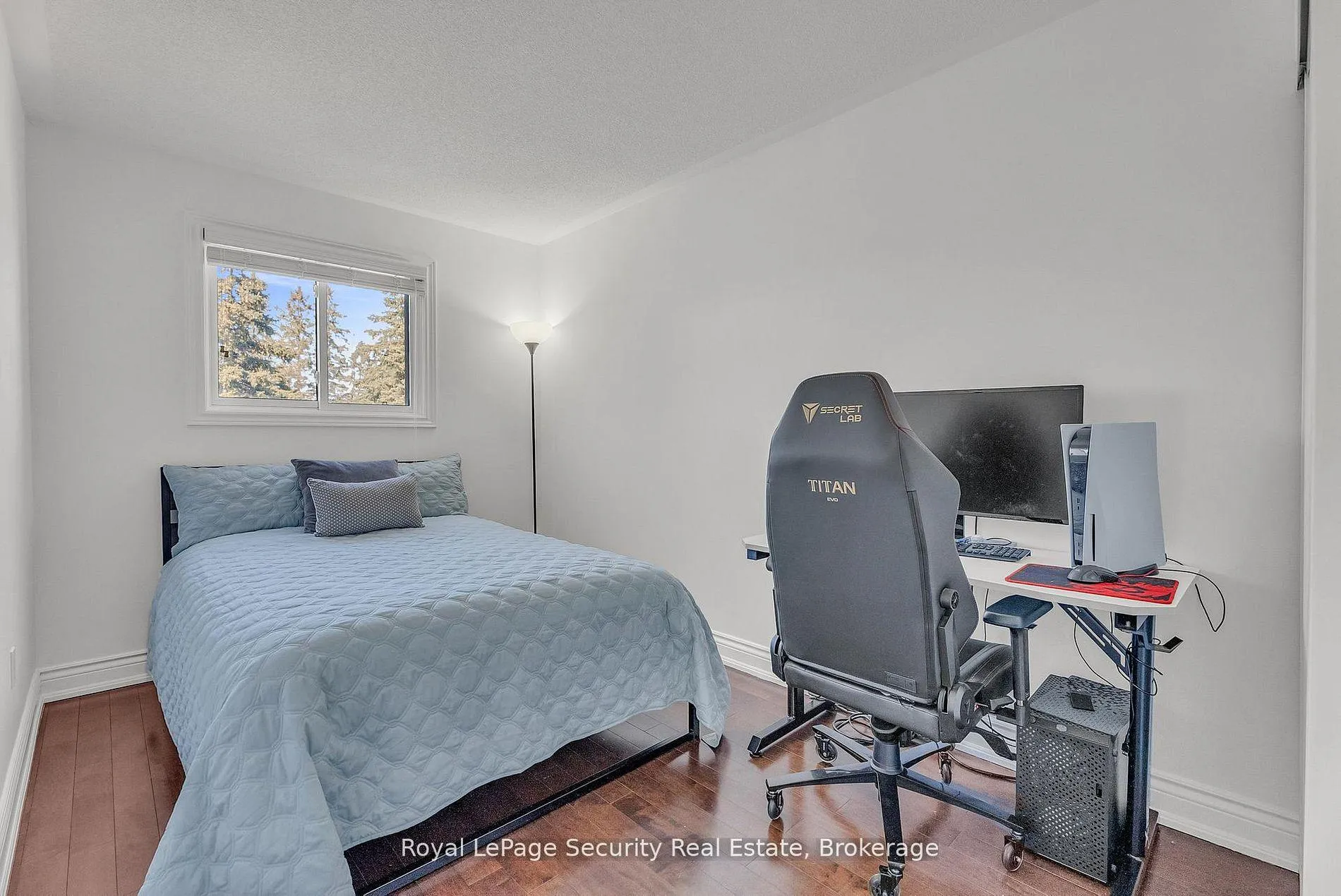 Photo 21 of 1197 Beaver Valley Crescent, Oshawa, Northglen — HOMEH