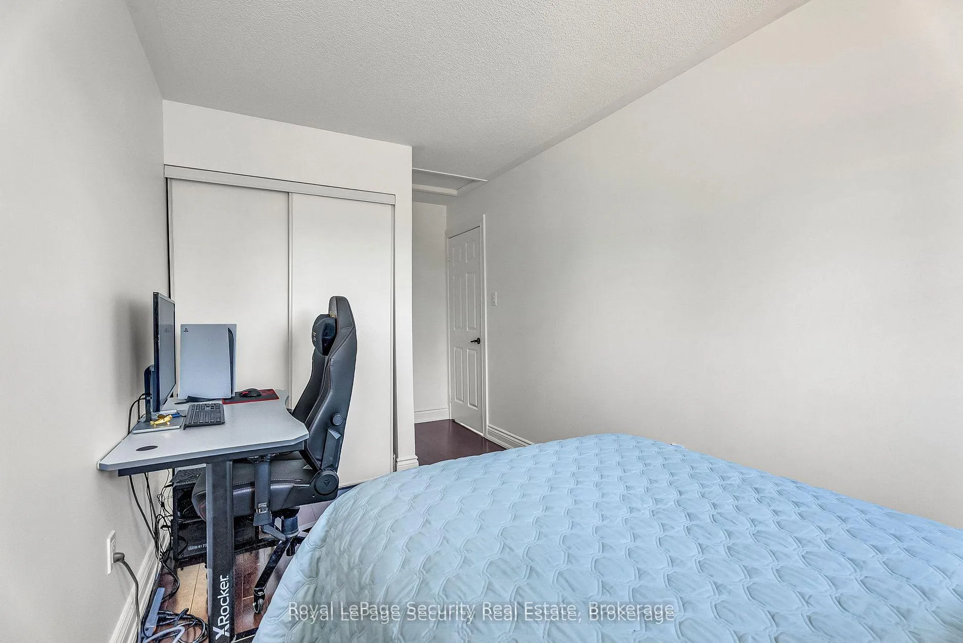 Photo 22 of 1197 Beaver Valley Crescent, Oshawa, Northglen — HOMEH