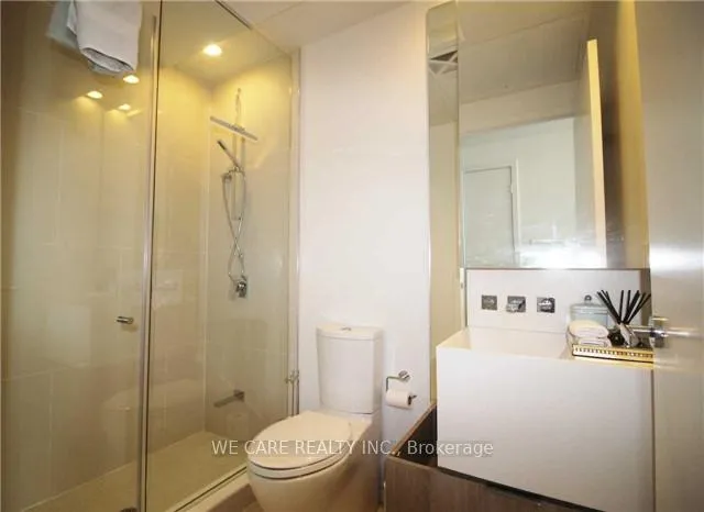 Photo 6 of Unit 3502, 1 Bloor Street E, Toronto, Church-Yonge Corridor — HOMEH