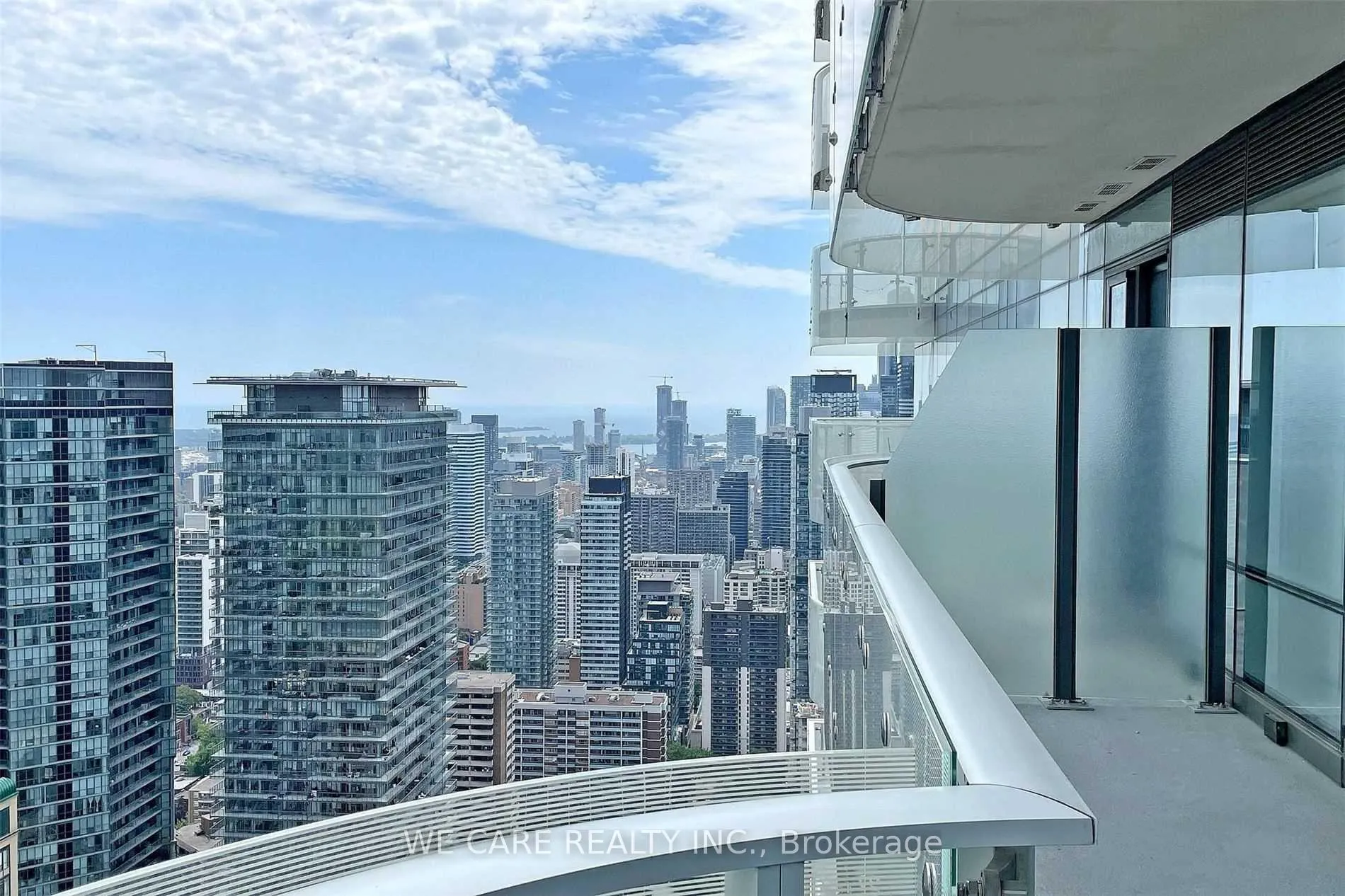 Photo 7 of Unit 3502, 1 Bloor Street E, Toronto, Church-Yonge Corridor — HOMEH