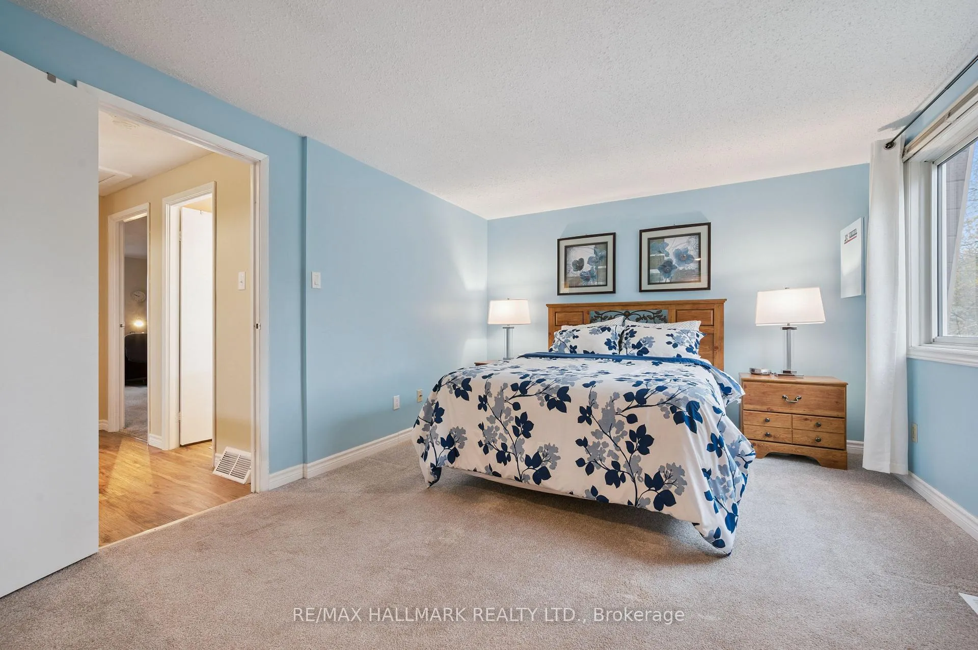 Photo 25 of 54 Blackwell Drive, Kitchener — HOMEH