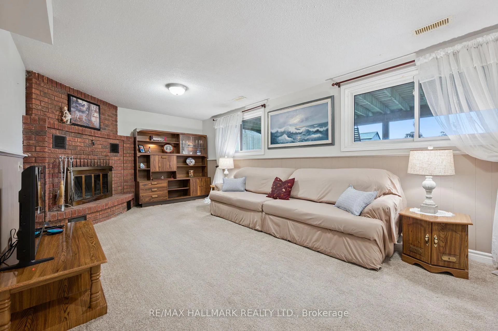 Photo 26 of 54 Blackwell Drive, Kitchener — HOMEH