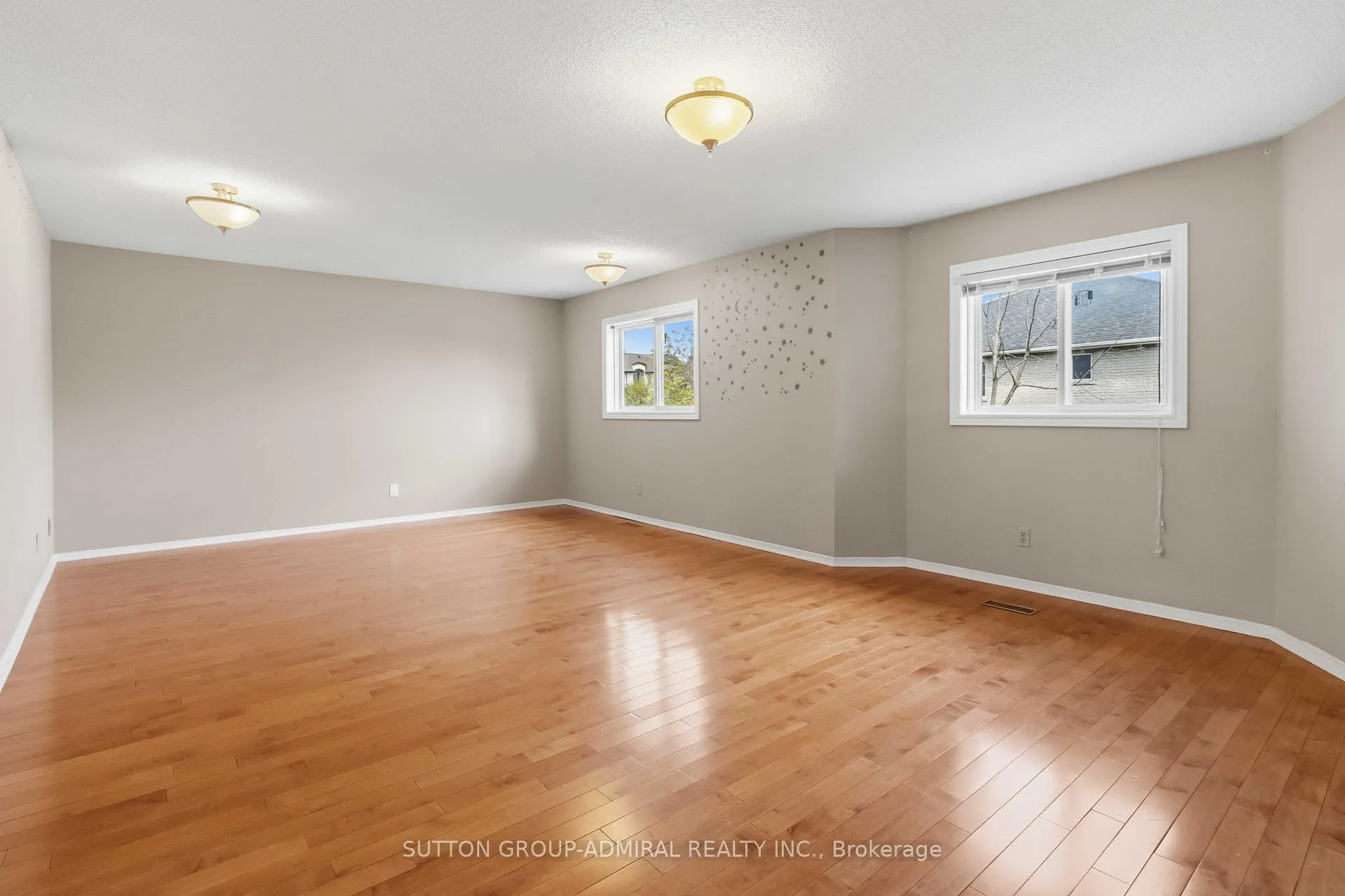 Photo 16 of 21 Kersey Crescent, Richmond Hill, North Richvale — HOMEH