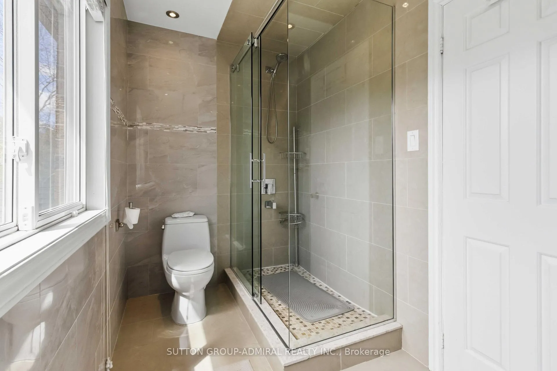 Photo 29 of 21 Kersey Crescent, Richmond Hill, North Richvale — HOMEH