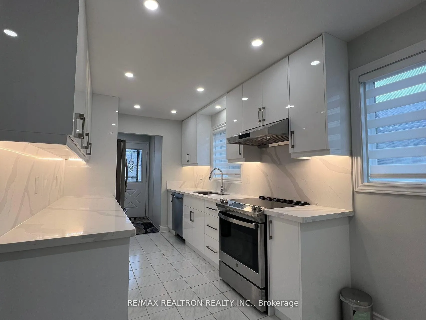 Photo 4 of Unit Upper, 163 Ingleton Boulevard, Scarborough, Milliken — HOMEH