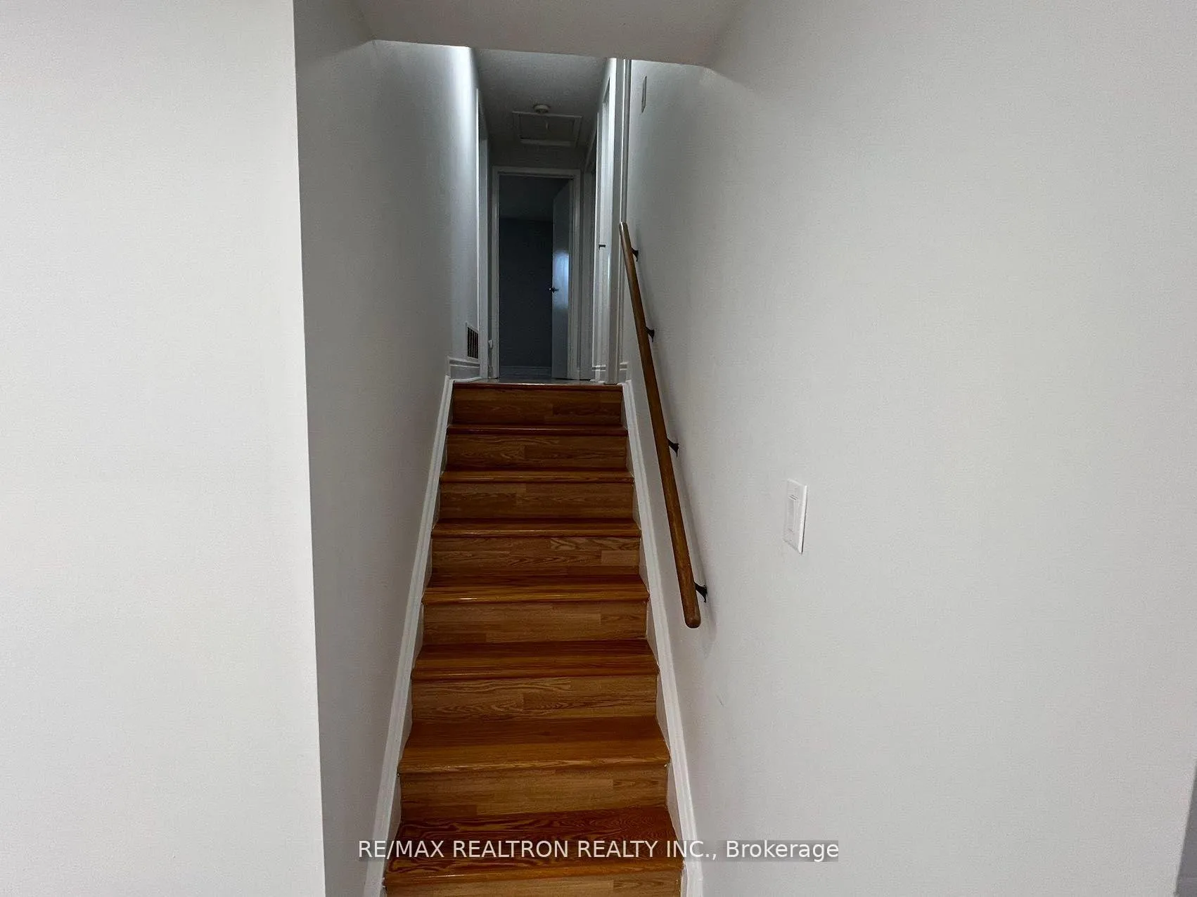 Photo 5 of Unit Upper, 163 Ingleton Boulevard, Scarborough, Milliken — HOMEH