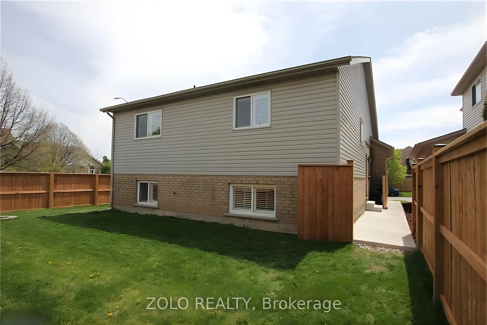 Photo 24 of 29 Summers Drive, Thorold, Confederation Heights — HOMEH
