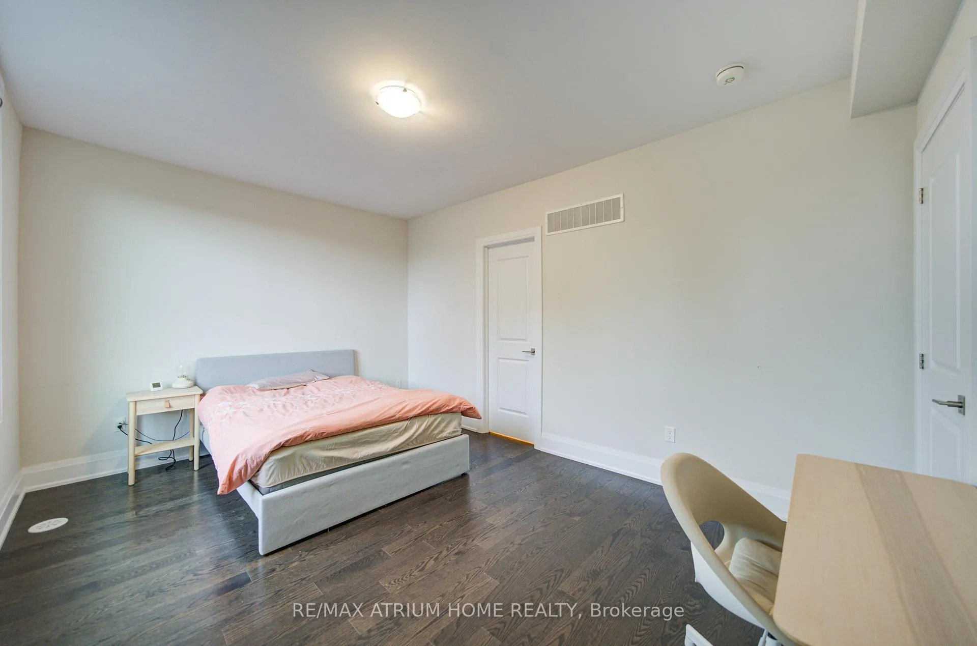 Photo 21 of 135 Smallwood Circle, Vaughan, Brownridge — HOMEH