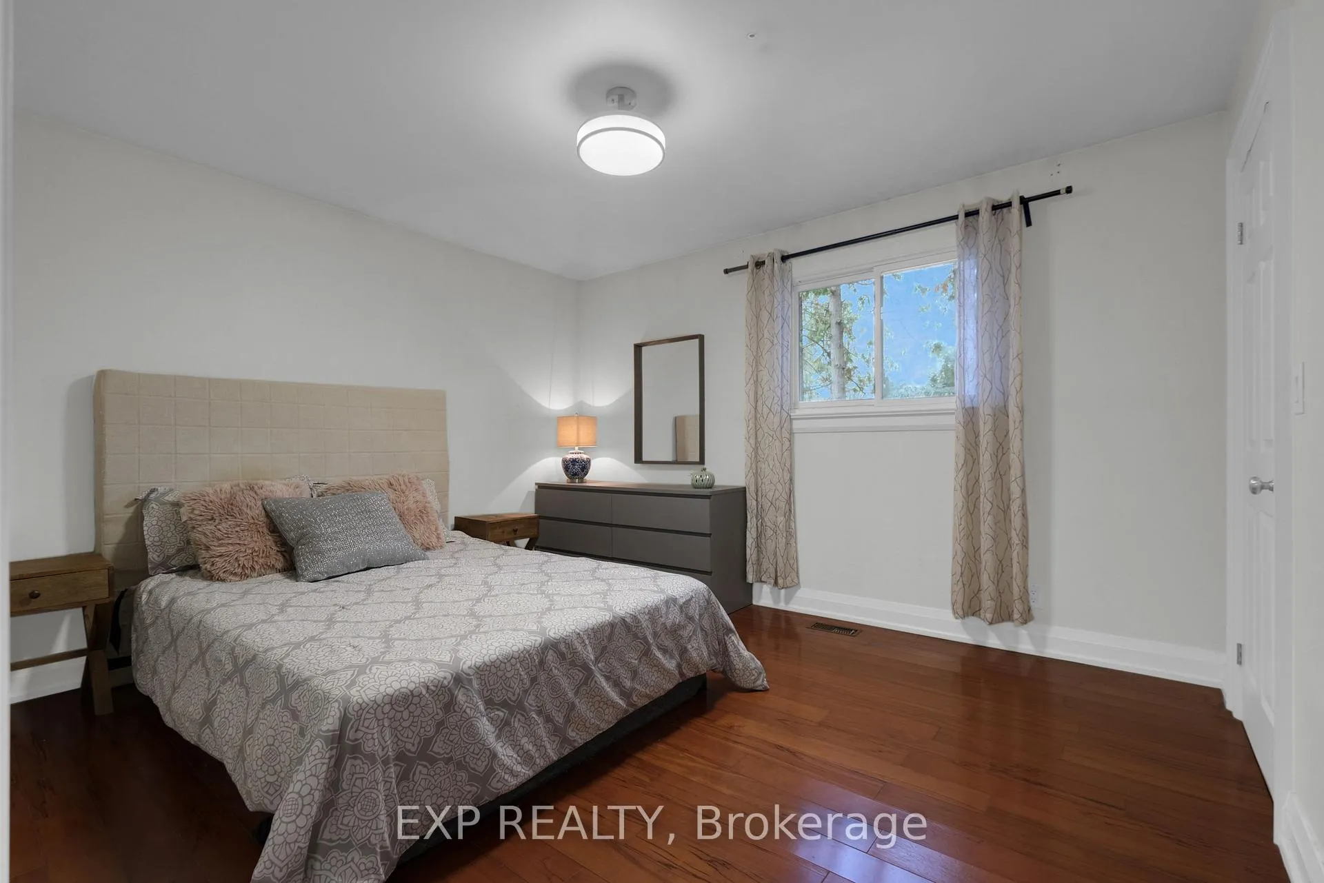 Photo 15 of 4165 Lloydtown-Aurora Road, King, Pottageville — HOMEH