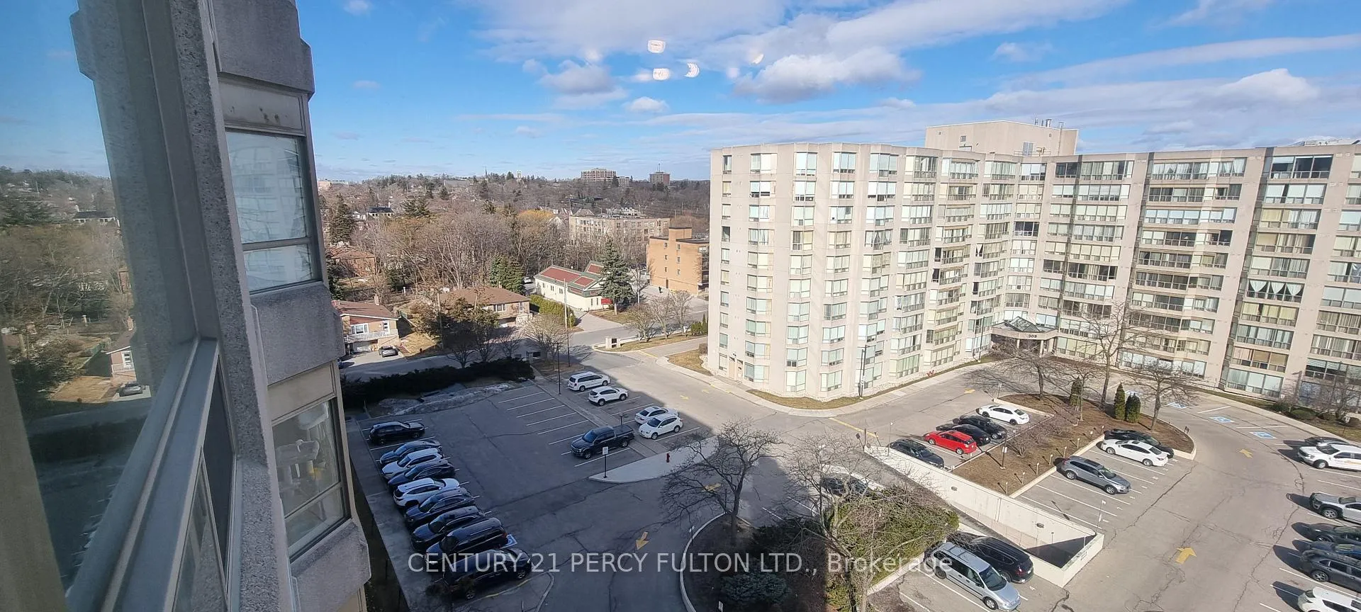 Photo 17 of Unit #912, 175 Cedar Avenue, Richmond Hill, Harding — HOMEH